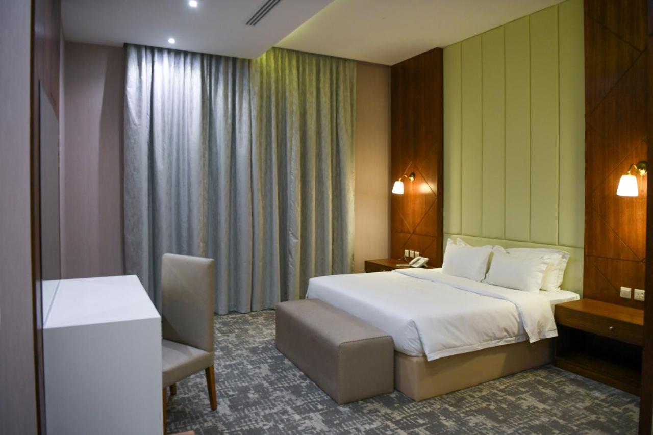Motiara Hotel - La Valle Mall Ер-Ріяд Екстер'єр фото