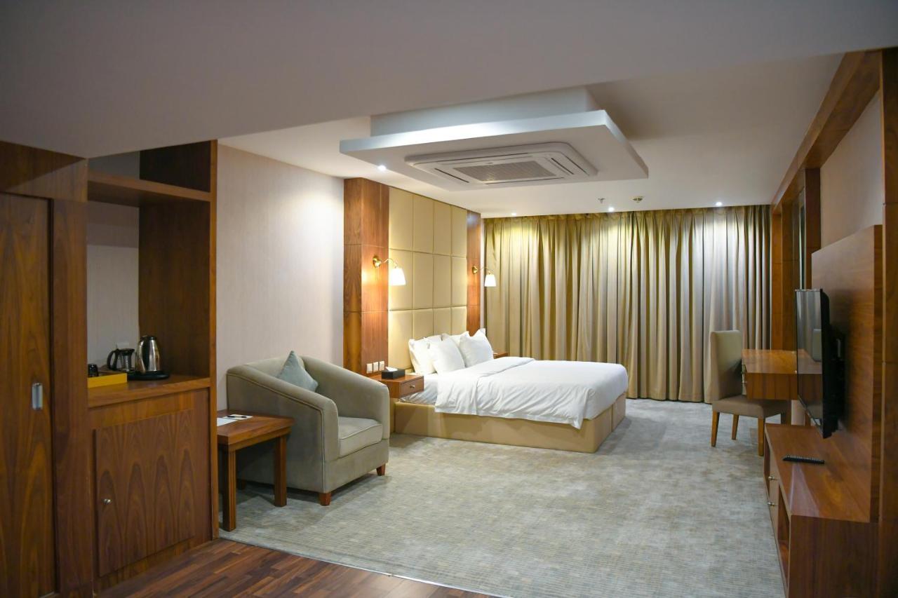 Motiara Hotel - La Valle Mall Ер-Ріяд Екстер'єр фото