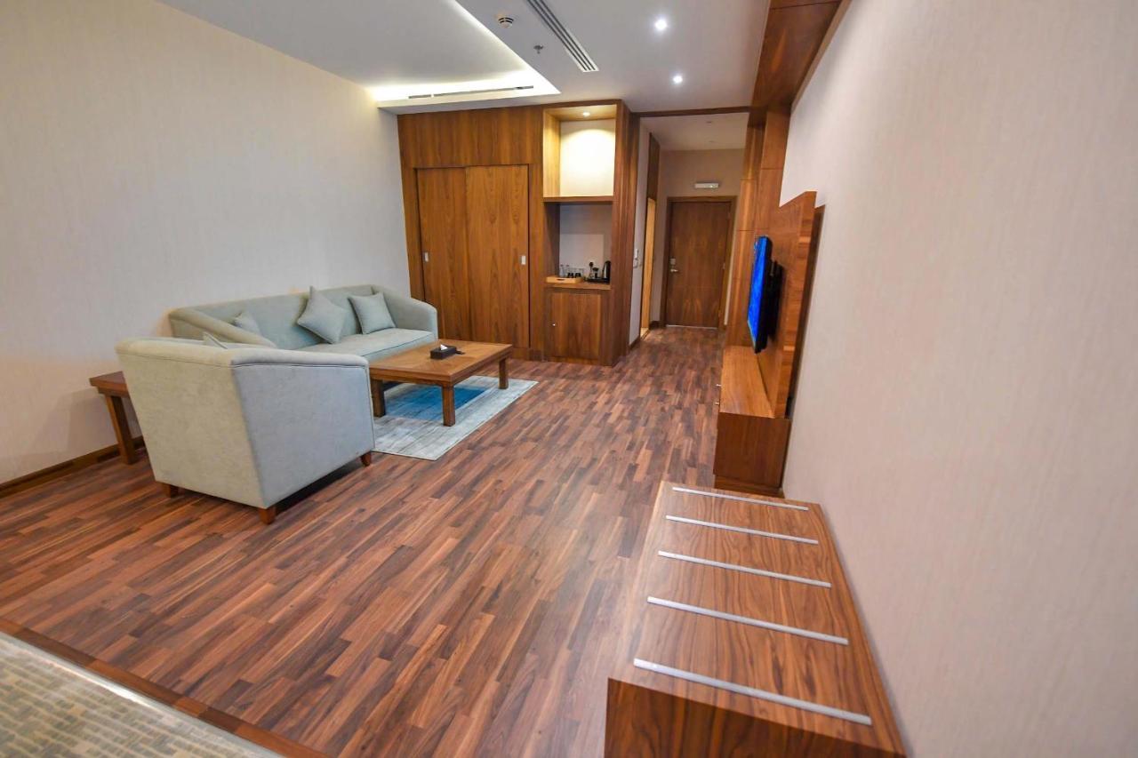 Motiara Hotel - La Valle Mall Ер-Ріяд Екстер'єр фото